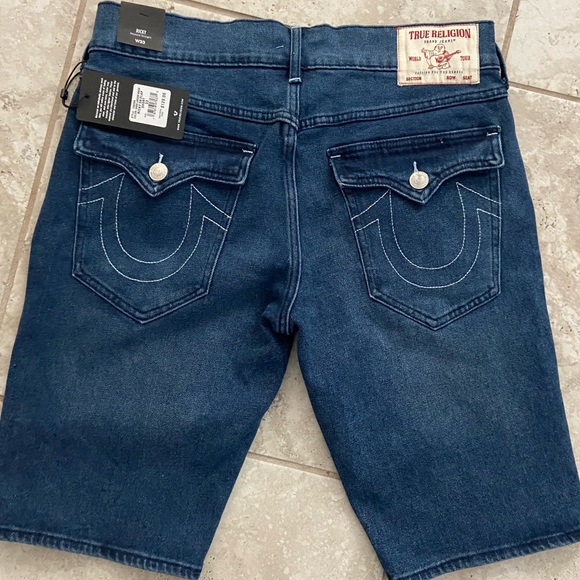 True Religion - Ricky SN Flat Short - W-33 -  Dark Lagoon Wash - Picture 5 of 8
